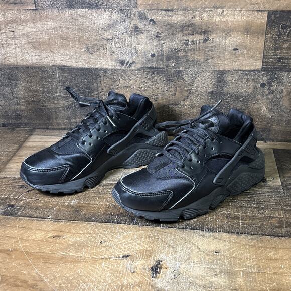 Nike Air Huarache Run Women's Running Shoes Size 7 Triple Black 634835-012 - Picture 2 of 9